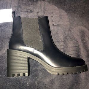 Ankle boots